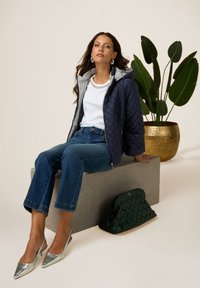 Oltre STRETCH LITTLE FLARED - Vaqueros a campana - blu