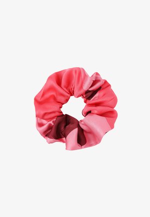 Seidiges Haargummi in Pink- und Burgundertönen mit glatter Textur und gerafftem Design in runder Form.
