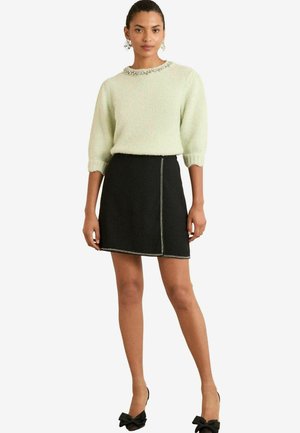 REGULAR FIT  - A-snit nederdel - black dimante trim