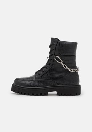 Cowboy-/Bikerstiefelette - black