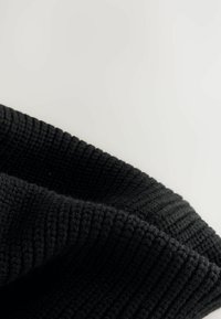 Non selezionato, mottled black