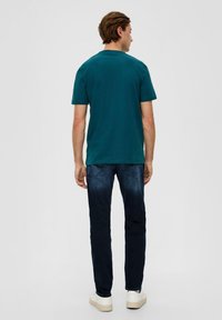 s.Oliver Basic T-shirt - petrol