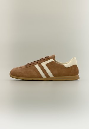 GANT, SPEARCLUB - Baskets basses - chestnut