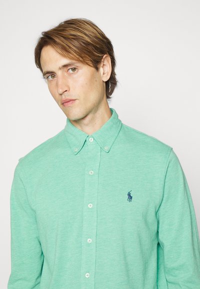 Polo Ralph Lauren FEATHERWEIGHT SHIRT - Camisa - resort green heather