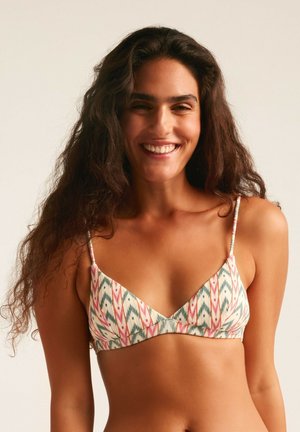 Top de bikini con estampado que presenta una forma triangular, tirantes finos ajustables y una mezcla de colores pastel con un diseño geométrico.