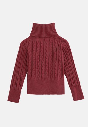 Rød ribbestrikket turtleneck-genser med et teksturert kabelstrikkemønster, lange ermer og en tettsittende hem. Laget av mykt, varmt materiale.