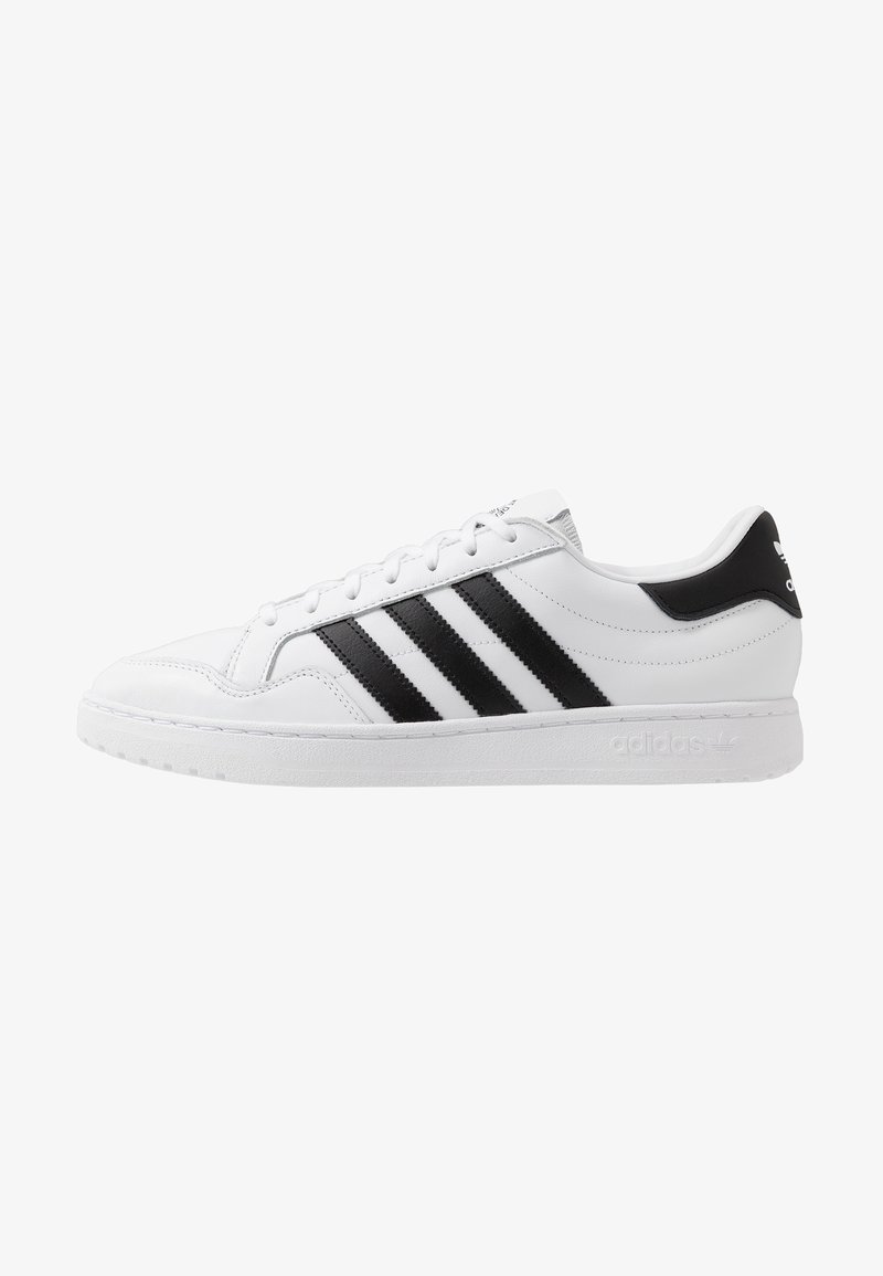 adidas Originals Trainers - white