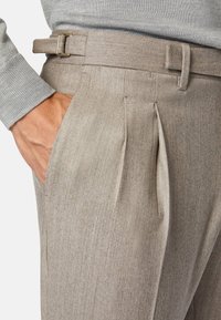 Boggi Milano Kelnės - sand