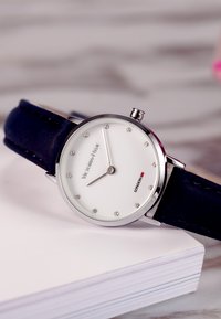 Victoria Hyde MARBLE DIA ULTRA THIN MINIMALIST - Zegarek