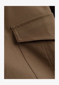 Sélectionné, olive