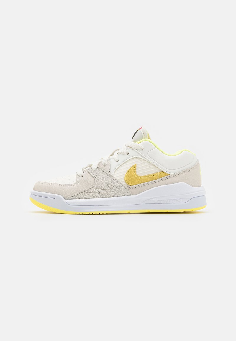 Jordan JORDAN STADIUM 90 UNISEX - Basketballsko - sail/light laser orange/white/laser fuchsia