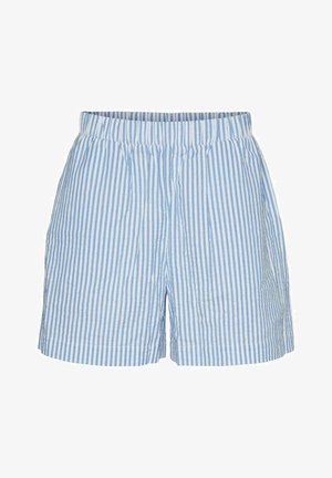 Szorty w paski z jasnoniebieskim i białym wzorem, elastycznym paskiem w talii, luźnym krojem i miękką fakturą materiału.
