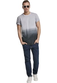 Urban Classics DIP DYED TEE - Apdrukāts T-krekls - grey/black
