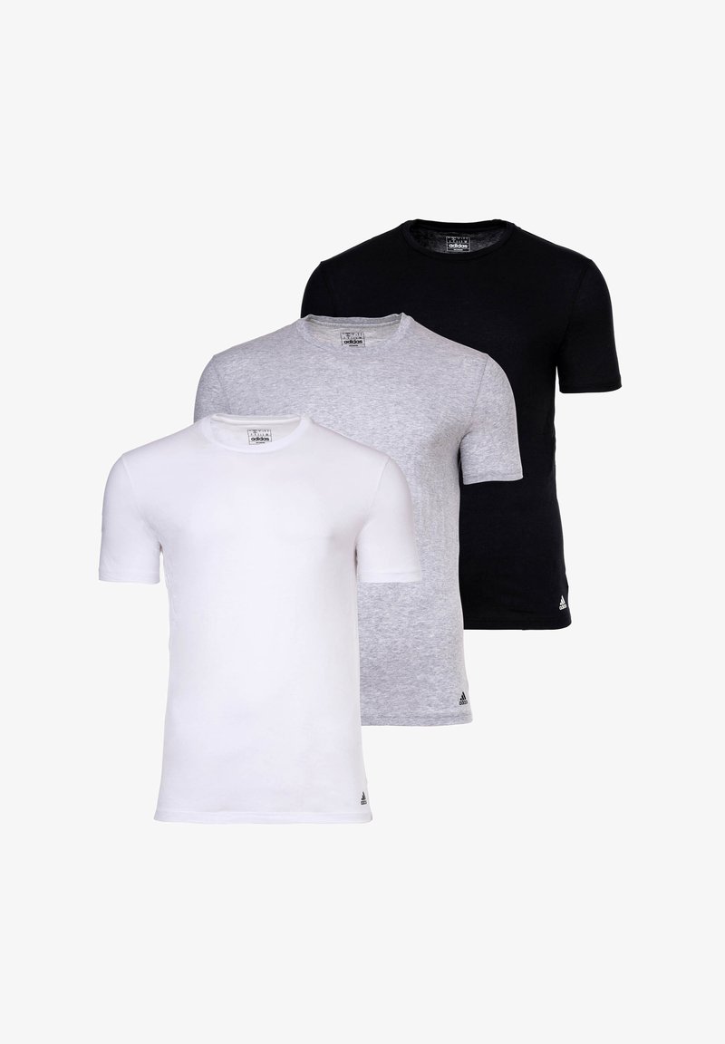 Tre t-shirt girocollo impilate: bianca, grigio chiaro e nera. Realizzate in cotone, con maniche corte, presentano piccoli dettagli del logo sul bordo.