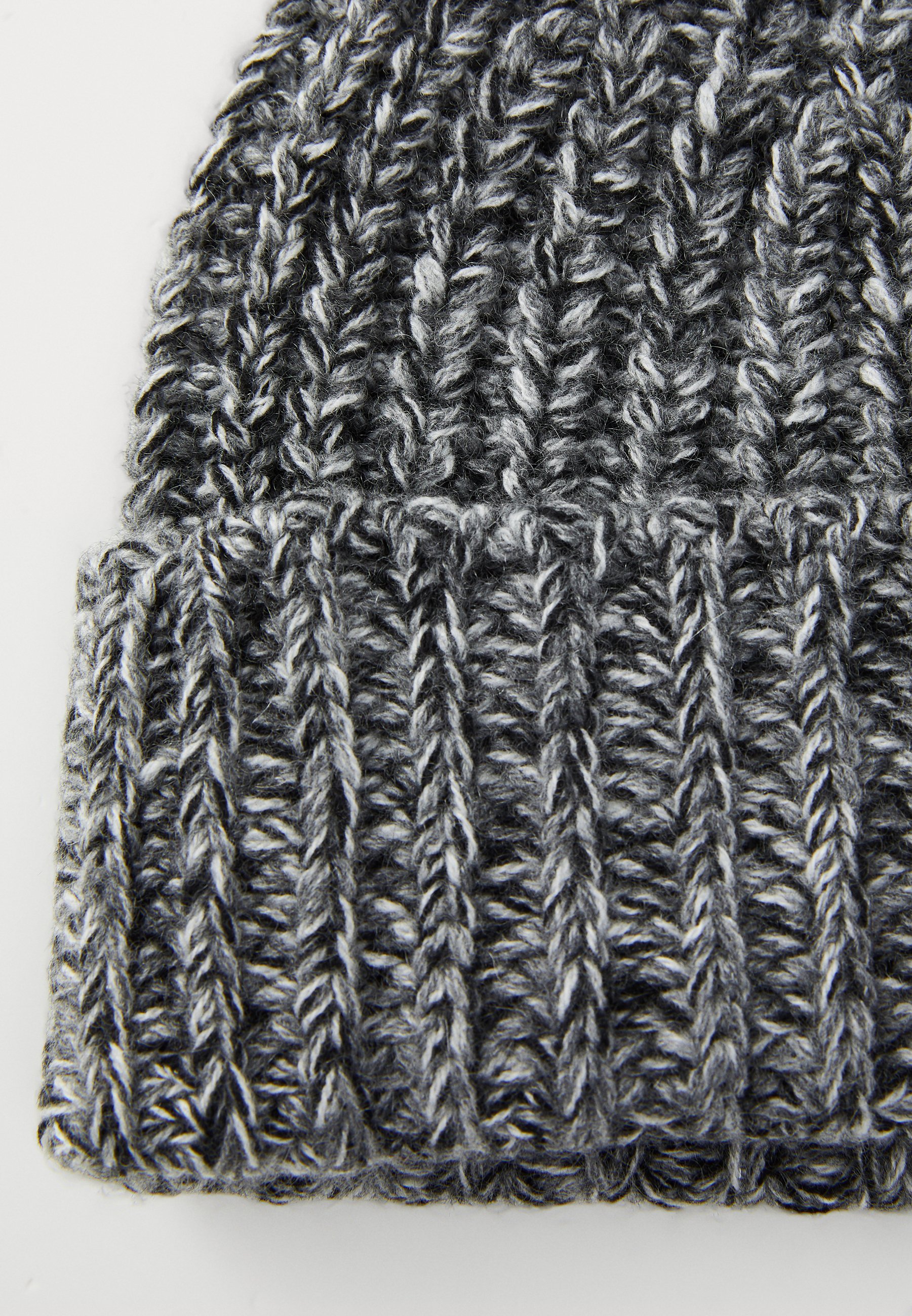 Johnstons of Elgin online pe ZALANDO