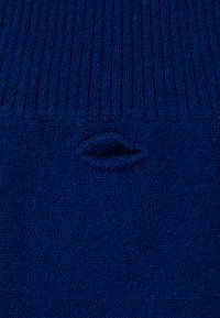 CASH-MERE Eläintarvikkeet - navy