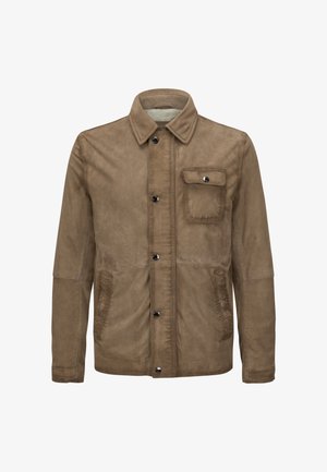 Braune Lederjacke mit Knopfleiste, Kragen, einer Brusttasche und zwei Seitentaschen. Glatte Textur mit dezenten Nahtdetails.