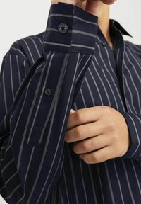 Jack & Jones PREMIUM JPRBLABUSHWICK STANLEY - Srajca - naval academy