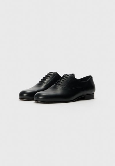 Filippa K DERBY - Derbies & Richelieus - black