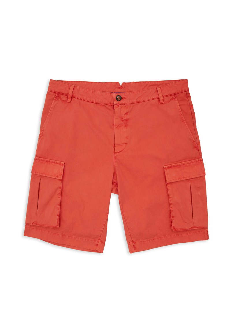 Pantaloni cargo rossi realizzati in un tessuto misto cotone, con due tasche laterali a patta, chiusura con bottone e passanti per la cintura. Texture liscia.