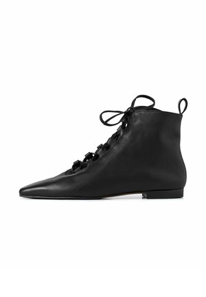 LUPA - Veterboots - black
