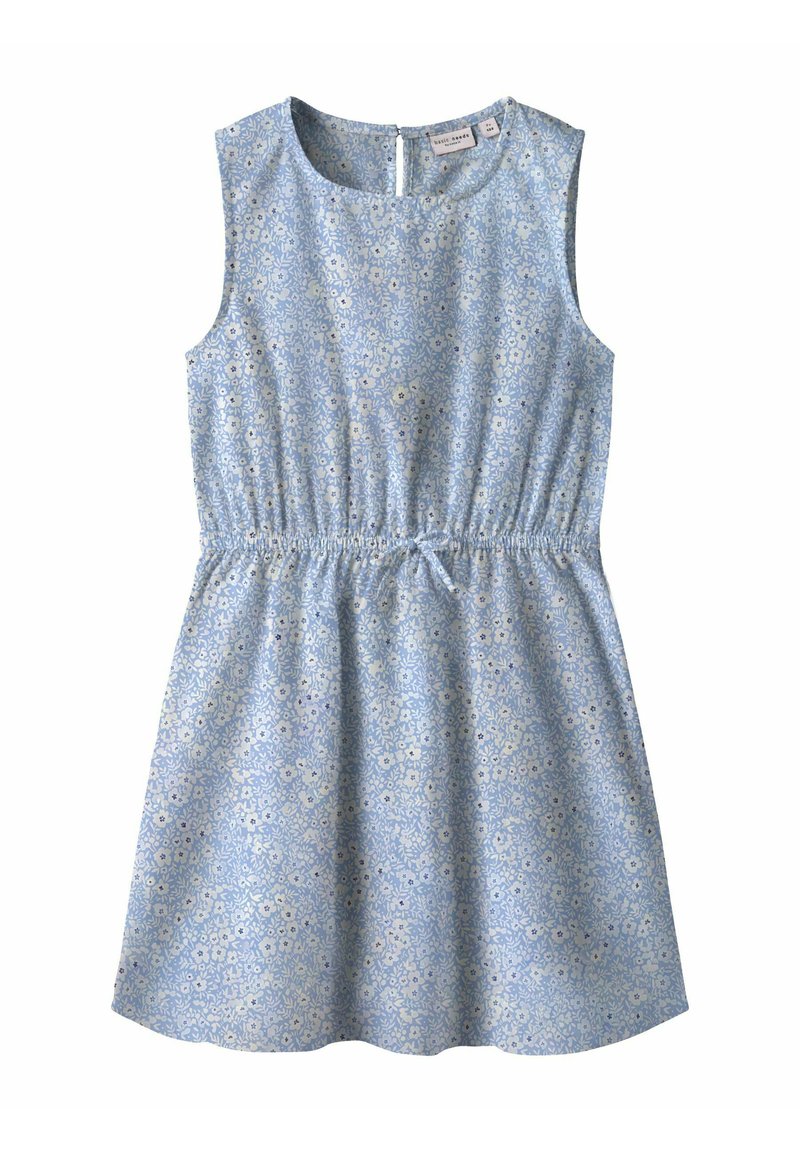 Vestido sin mangas de color azul claro con estampado floral, cintura elástica y detalle de lazo. Fabricado en tejido suave con una textura lisa. Cierre en la parte posterior con cremallera.