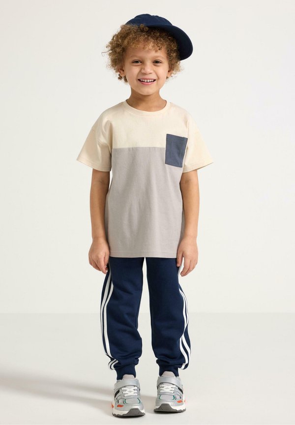 JOGGERS - Jogginghose