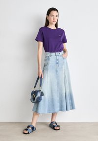 GANT SHIELD - T-shirt basic - pansy purple