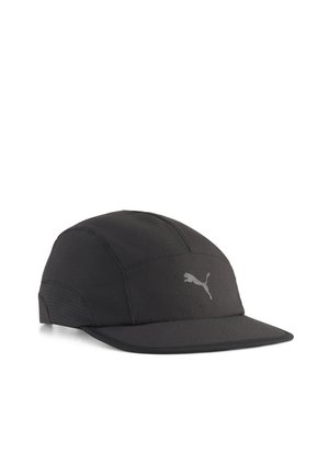 Schwarze Puma Laufkappe mit gebogenem Schirm und Logo vorne, aus leichtem, atmungsaktivem Stoff.