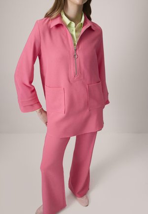 FERMUARLI KREP TAKIM - Pantaloni - pembe