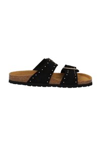 Sandali scivolati in suede nero con due ampie cinghie, borchie decorative in oro e una soletta in sughero. La suola nera testurizzata offre grip.