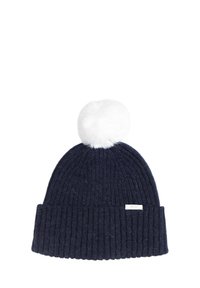 Beanie lavorato a maglia di colore blu navy con texture a coste, abbellito da un pom-pom in pelliccia sintetica bianca. Presenta un piccolo etichetta con logo bianco sul bordo.