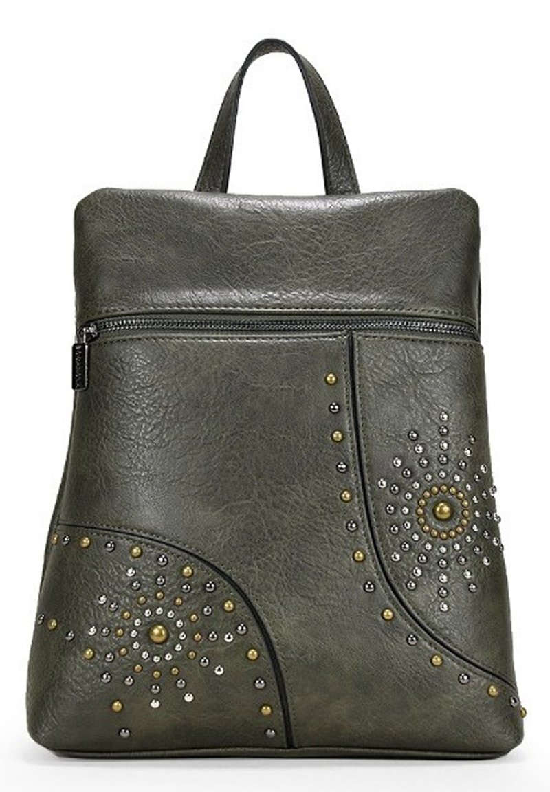 Sac à dos en cuir gris foncé avec des clous décoratifs dorés et argentés disposés en motifs en rayons d'étoile, avec une poignée supérieure et une poche zippée à l’avant.