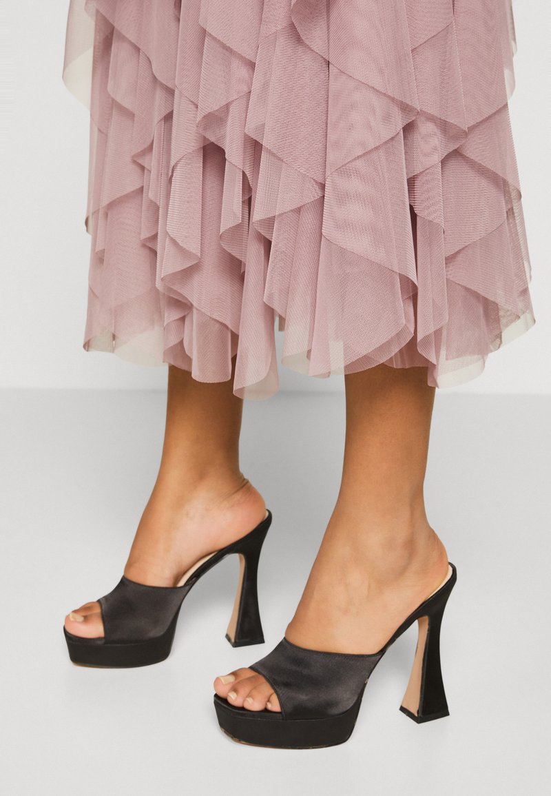 Uzoq jinsiy olatni porno Mahalliy qabilalarda porno