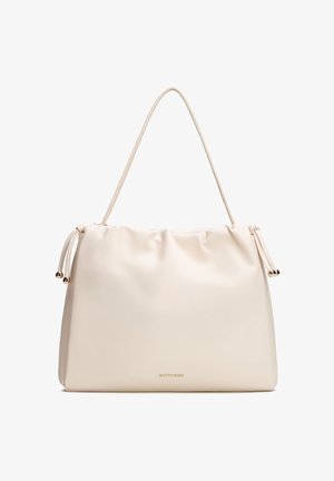 Bolso de hombro de cuero crema con parte superior fruncida y correa delgada, con pequeños detalles dorados y un logotipo sutil de la marca en el centro inferior.