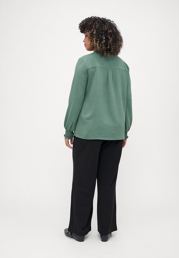 CARMETTA LIFE V-NECK - Blouse - laurel wreath2