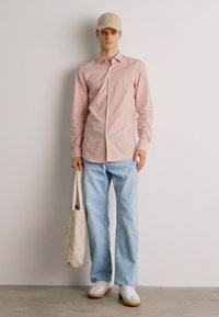 HUGO KOEY - Camicia elegante - pastel pink