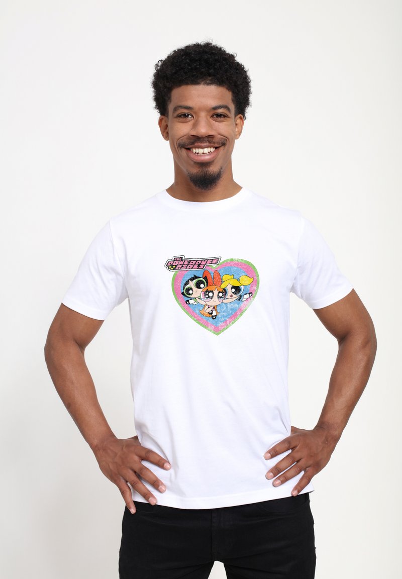 Camiseta de algodón blanca con un gráfico de corazón colorido y personajes de dibujos animados. Mangas cortas y escote redondo.