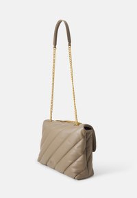 Pinko LOVE PUFF - Torba čez telo - noce antique gold