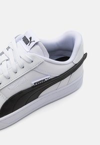 Puma CAVEN 2.0 UNISEX - Tossud - white/black