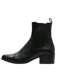 Vagabond Botines - black