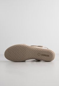 Geox D VEGA A Sandales sand/sable