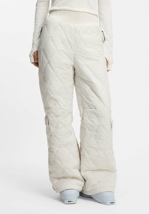 - Spodnie narciarskie