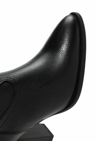 Derimod Botines de tacón - black