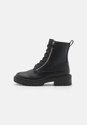 ONLY SHOES, ONLBOLD - Plateaustøvletter - black