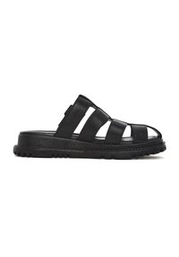 Sandali in pelle nera a scivolo con design open toe, caratterizzati da multiple cinghie superiori per ventilazione e una suola in gomma testurizzata per una migliore aderenza.