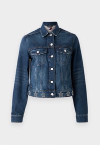 Denimová bunda v tmavomodrej farbe so slim fit strihom, zapínaním na gombíky, dvoma vreckami na hrudi a ozdobami vo forme kamienkov v tvare hviezd na spodnom okraji.