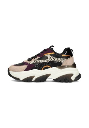 SNEAKERS - Sneakers laag - black/with orange combination