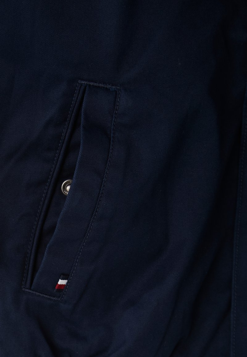 Tommy Hilfiger - IVY JACKET UNISEX - Chaqueta fina - dark night navy, Ampliar