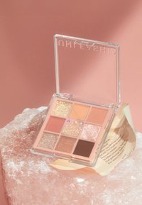 Unleashia GLITTERPEDIA EYE PALETTE - Lidschattenpalette - all of coralpink